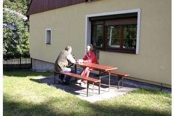 Tsjekkia Privát Suchá Rudná, Eksteriør